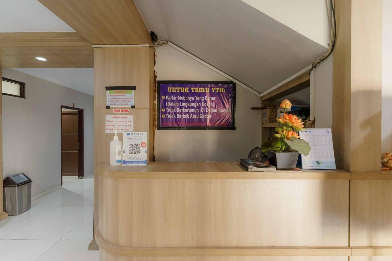 Koolkost Syariah At Taman Simprug Cikarang Hotell Bekasi Exteriör bild